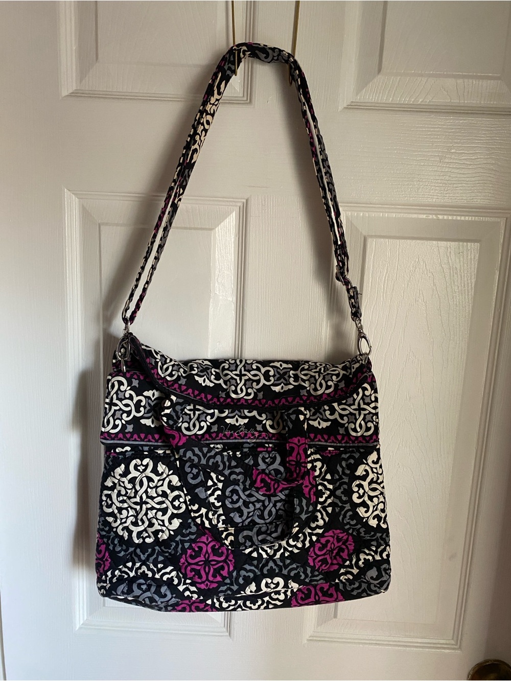 Vera Bradley Canterberry Magenta Black White & Purple Geometric Print Handbag